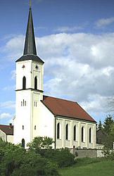 Katholische Pfarrei Mariä Opferung, Kirchanhausen
